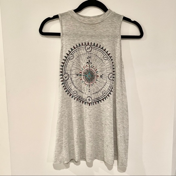 ModCloth Compass Tank - Picture 2 of 5